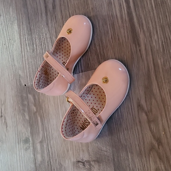 Moschino l pink shoes l baby l size 4 l baby shoe l designer l flat l soft peach - Picture 2 of 8